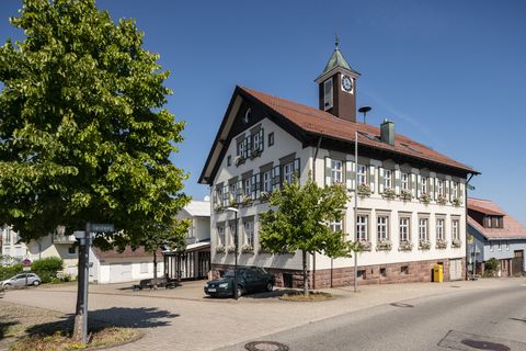 Bürgersaal im Rathaus Salmbach